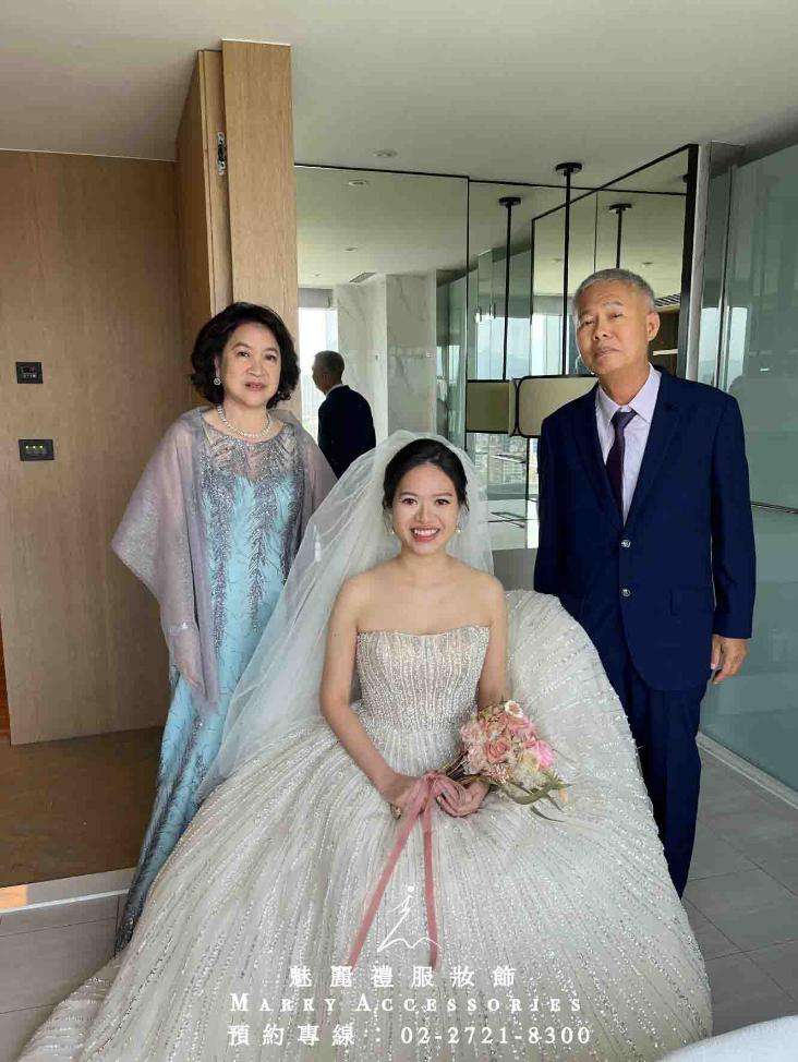 綻放愛的光輝 : 一場窗外景致與內心情感的婚宴