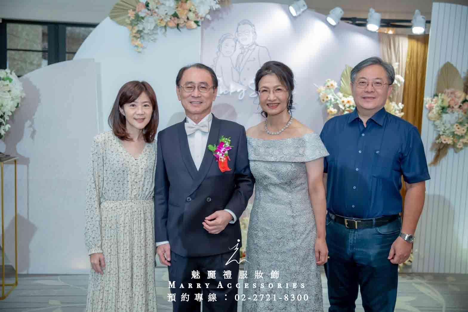 月光藍調 : 燦爛銀光中的愛之旋律 月光藍調 : 燦爛銀光中的愛之旋律