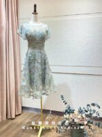 湖水綠荷葉花紋腰間短台中媽媽禮服