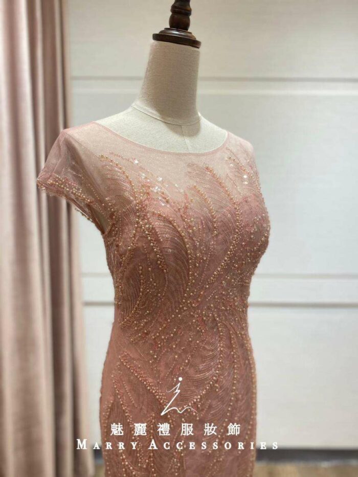 藕粉管珠蕾絲魚尾台中媽媽禮服