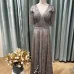 銀鑽蕾絲收腰V領媽媽禮服