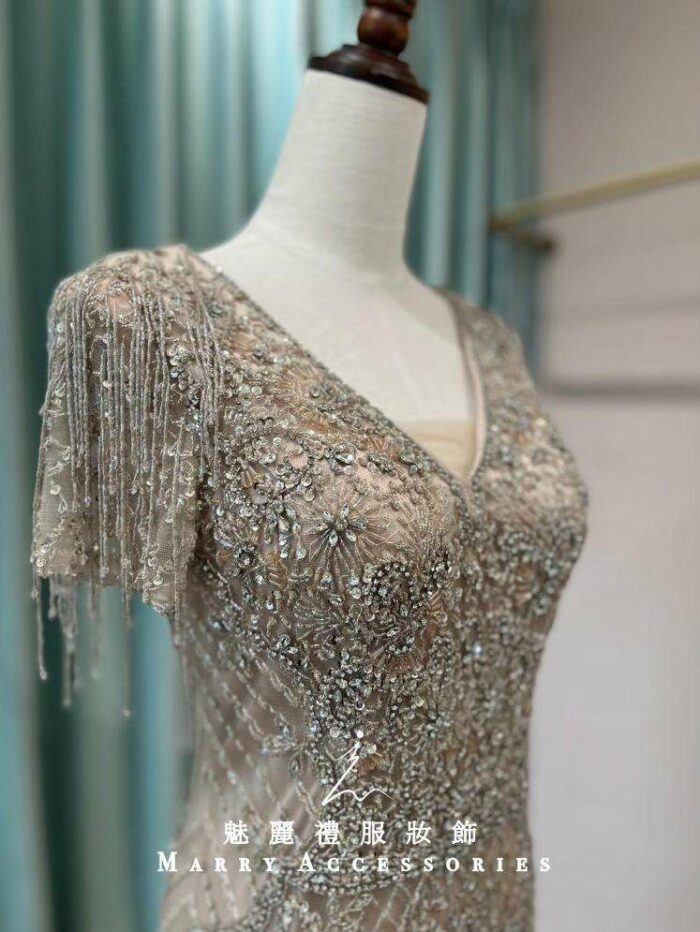 香檳金花瓣流蘇水鑽媽媽禮服