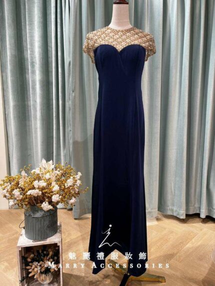 藏藍絨布金鑽菱格媽媽禮服