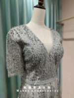 銀鑽蕾絲收腰V領媽媽禮服