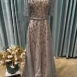 香檳浮雕葉片鑲鑽收腰媽媽禮服