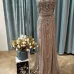 香檳粉金星芒狀水鑽削肩袖媽媽禮服