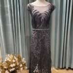 白煙灰羽狀複葉收腰短媽媽禮服