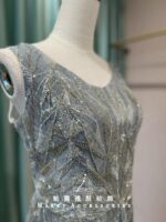 深灰縫珠色塊肩袖媽媽禮服