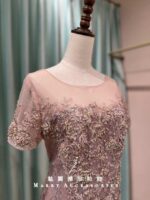 粉紫珍珠織花刺繡媽媽禮服