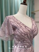 浪漫紫蕾絲波紋飄飄袖媽媽禮服