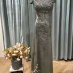 豆沙綠亮片珠飾卡肩媽媽禮服