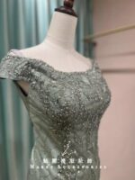 豆沙綠亮片珠飾卡肩媽媽禮服