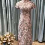 粉膚浮雕松紅梅旗袍媽媽禮服