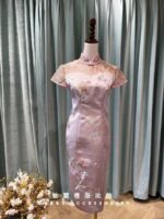 櫻花粉山芙蓉旗袍短媽媽禮服