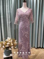 丁香紫碎花彩片飄飄袖媽媽禮服