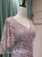 丁香紫碎花彩片飄飄袖媽媽禮服