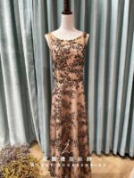 粉橘立體小花肩袖媽媽禮服