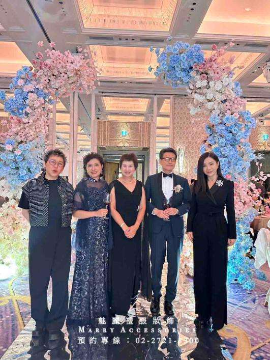 星光璀璨緹花宴：水晶瑰寶與花朵綻放，尊榮賓客齊聚