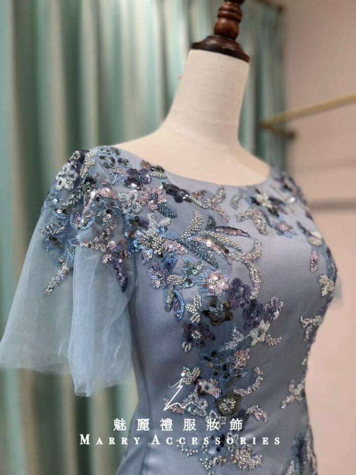 霧藍絲絨彩片花葉媽媽禮服