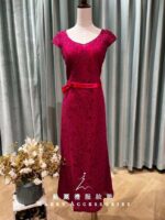 桃紅繡花緞帶收腰媽媽禮服