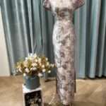 櫻花粉山芙蓉刺繡旗袍媽媽禮服