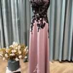 黑玫瑰櫻花粉平口媽媽禮服