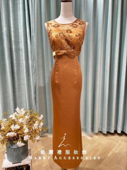 金棕絲綢緞面蝴蝶結收腰媽媽禮服