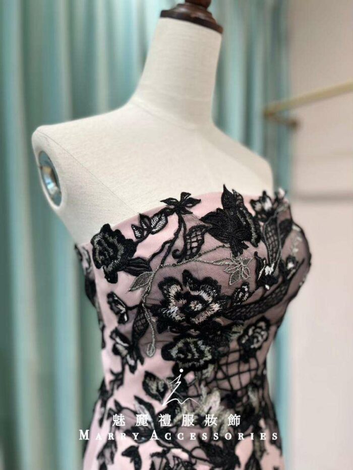 黑玫瑰櫻花粉平口媽媽禮服 黑玫瑰櫻花粉平口媽媽禮服