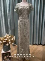 嫩綠珠鑽蕾絲包肩媽媽禮服