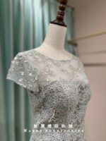 雪花灰愛心碎片織花短媽媽禮服