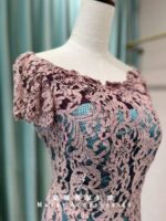 櫻花粉簍空蕾絲水藍內襯媽媽禮服