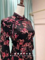 黑絨梅花刺繡旗袍媽媽禮服