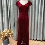 酒紅絲絨滿版亮片魚尾媽媽禮服