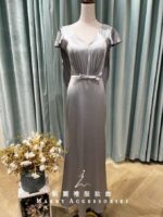 銀灰緞面披風蝴蝶結收腰媽媽禮服