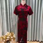 酒紅絨布印花黑底旗袍媽媽禮服