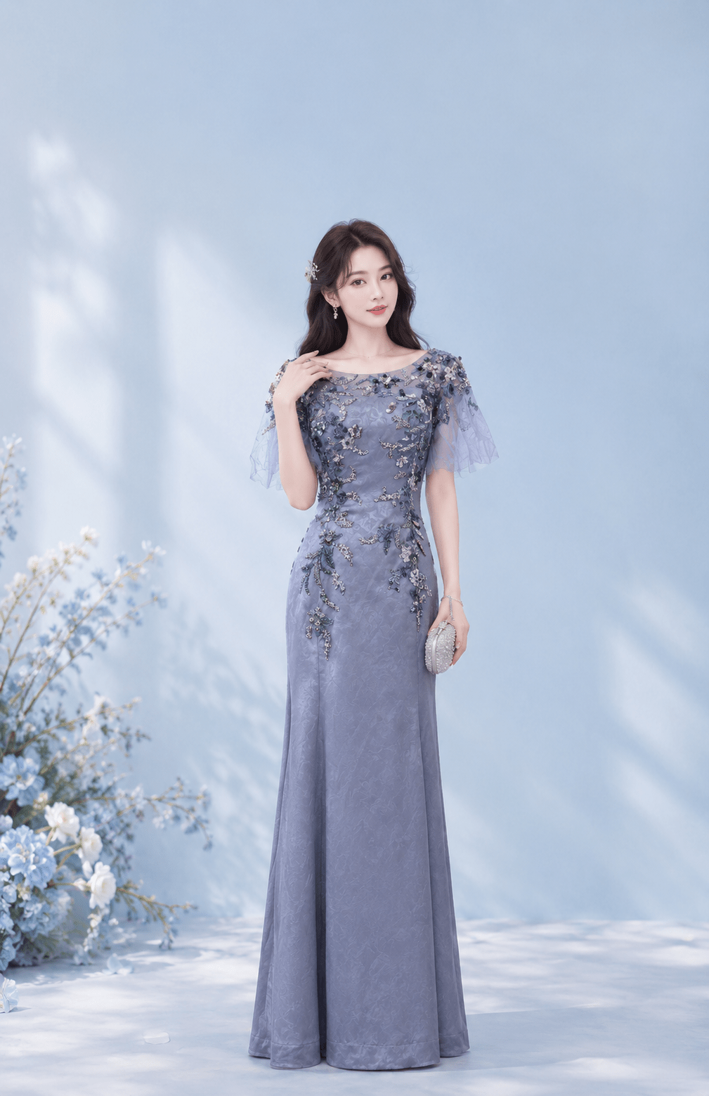 霧藍絲絨彩片花葉媽媽禮服 霧藍絲絨彩片花葉媽媽禮服