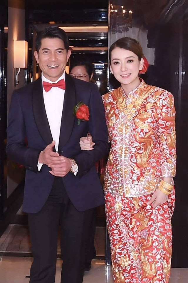 旗袍魅力無限：傳統旗袍與改良式旗袍妳適合哪種?