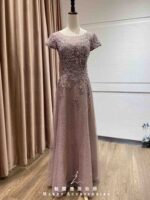 葡萄紫亮紗織花細珠A字裙禮服