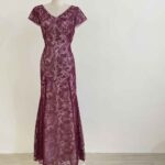 酒紅蕾絲織花魚尾禮服