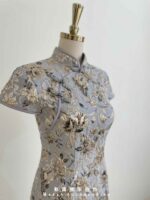 莫嵐迪灰立體金花刺繡旗袍