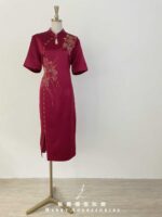 酒紅金珠牡丹絲緞水滴洞禮服
