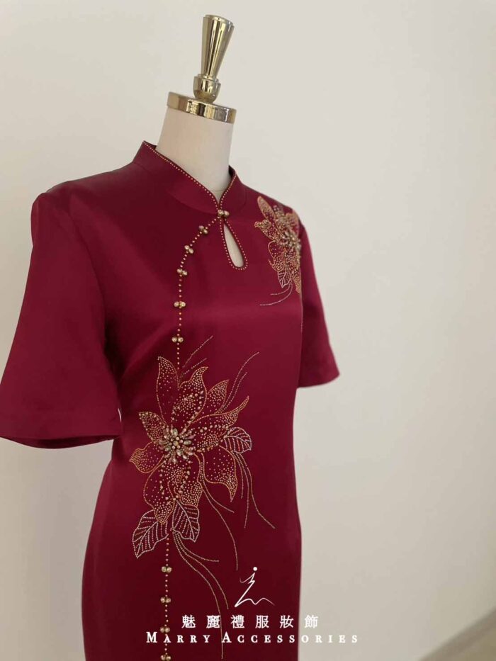 酒紅金珠牡丹絲緞水滴洞禮服 酒紅金珠牡丹絲緞水滴洞禮服