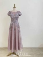 葡萄紫亮紗織花細珠A字裙禮服