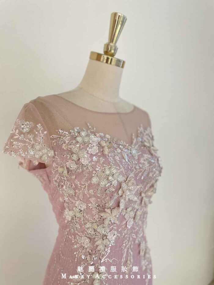 櫻花粉浮雕亮片繡花包袖禮服