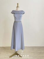 淡紫絲緞翻領一字領腰鍊禮服