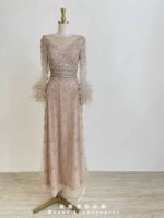 香檳金滿版亮片收腰羽毛蕾絲袖禮服