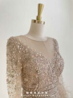 香檳金滿版亮片收腰羽毛蕾絲袖禮服