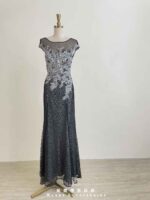 黑灰浮雕織花網格蕾絲魚尾禮服