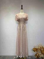 櫻花粉蕾絲織花亮紗公主袖禮服