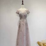 葡萄紫亮紗織花細珠A字裙禮服